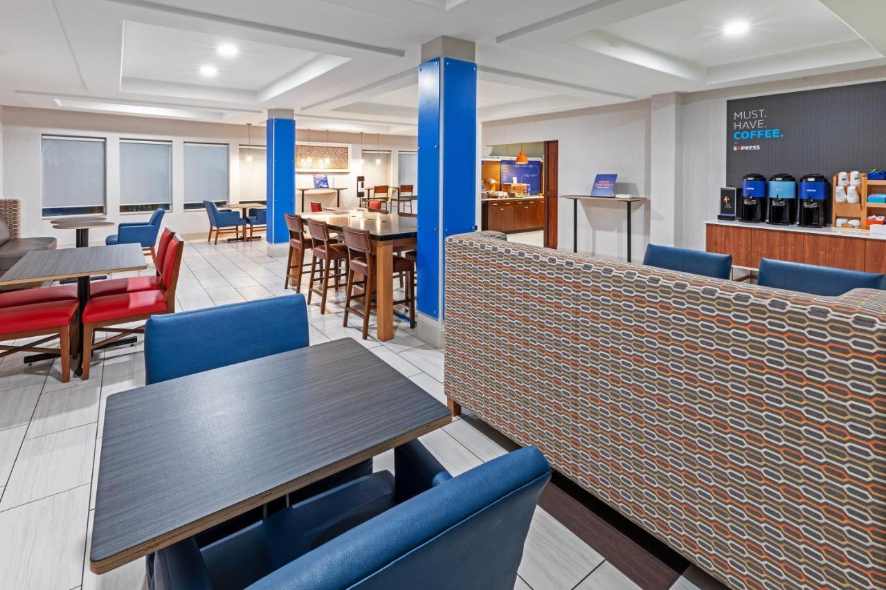 Holiday Inn Express & Suites Lafayette South By Ihg Eksteriør bilde