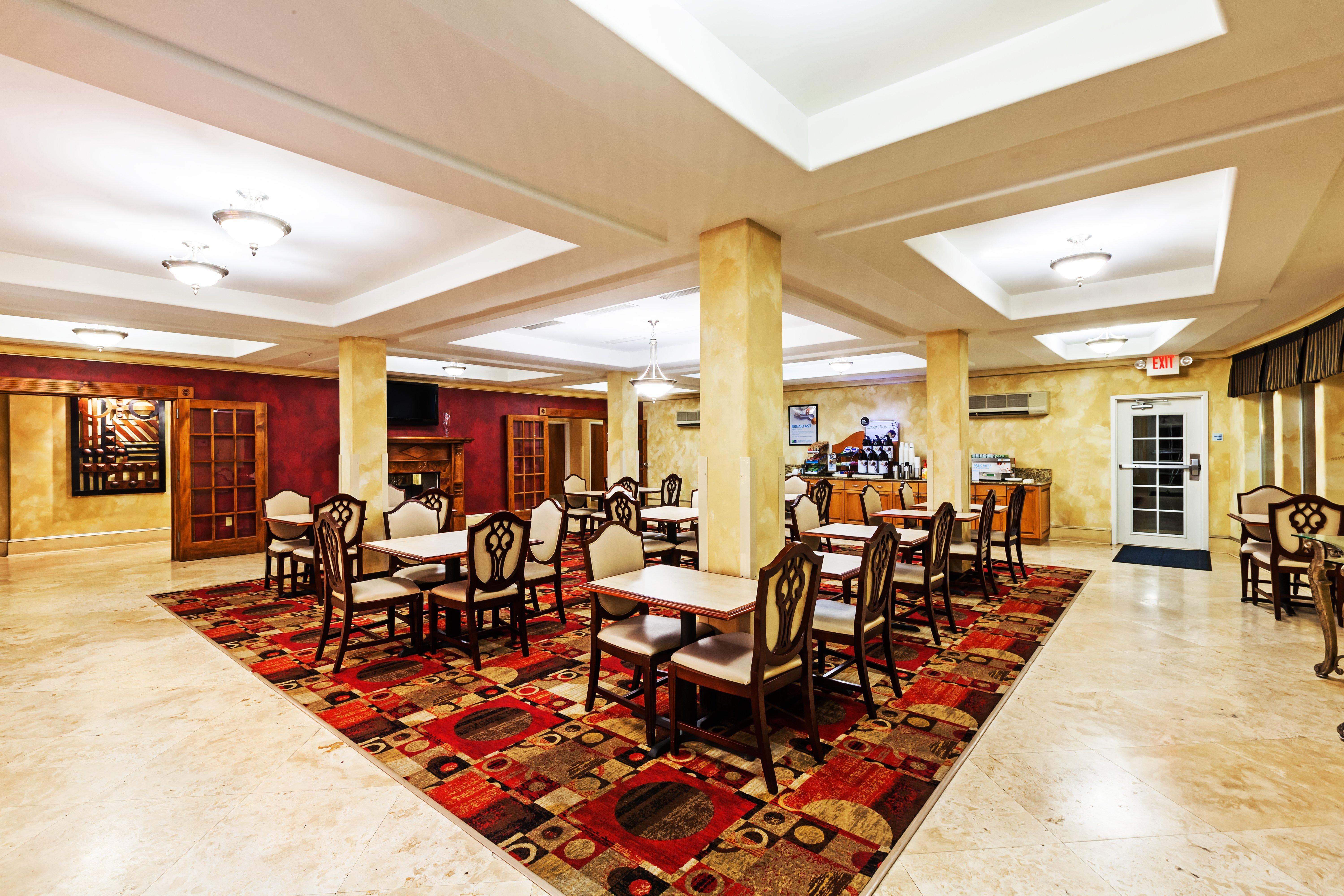 Holiday Inn Express & Suites Lafayette South By Ihg Eksteriør bilde