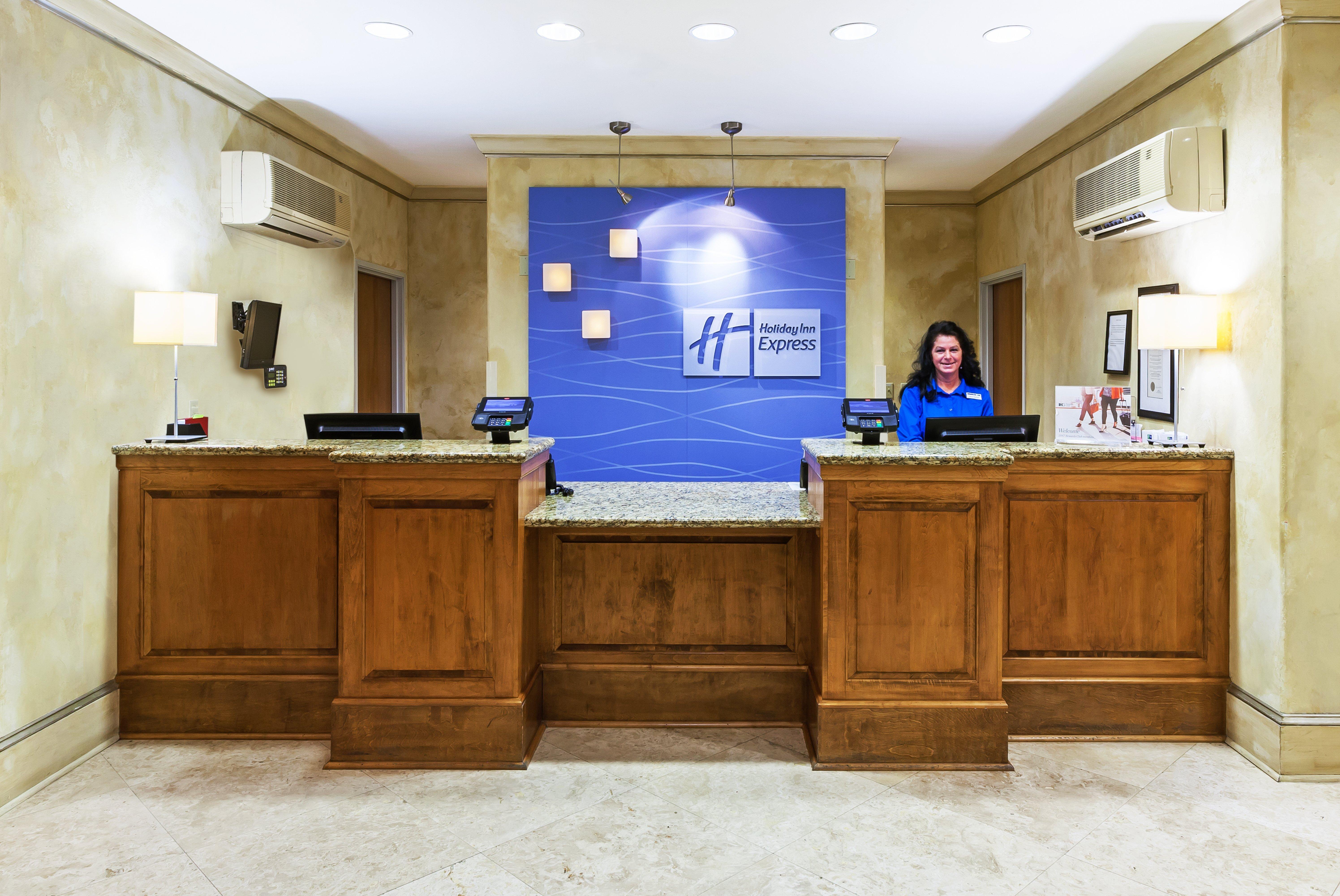 Holiday Inn Express & Suites Lafayette South By Ihg Eksteriør bilde