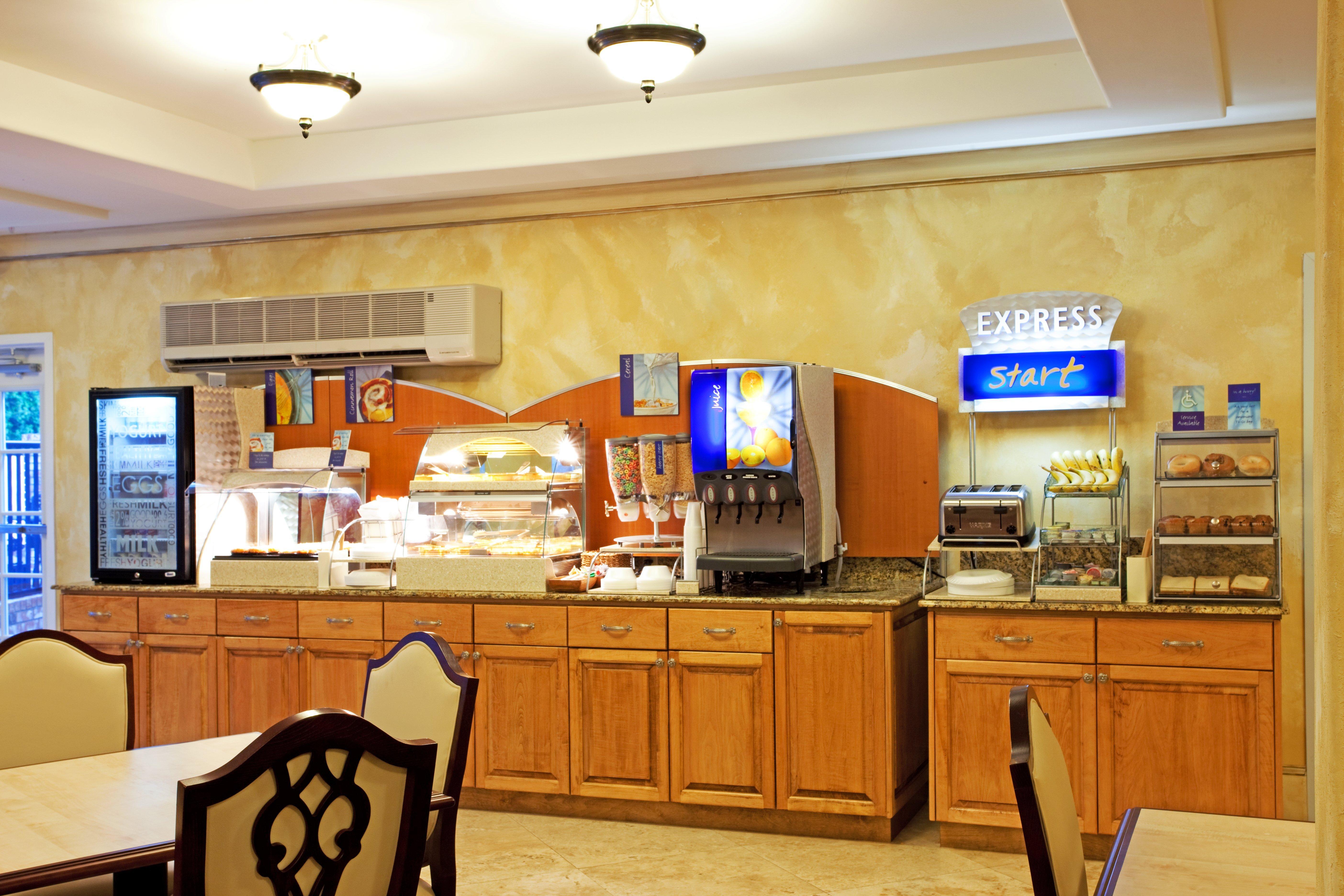 Holiday Inn Express & Suites Lafayette South By Ihg Eksteriør bilde