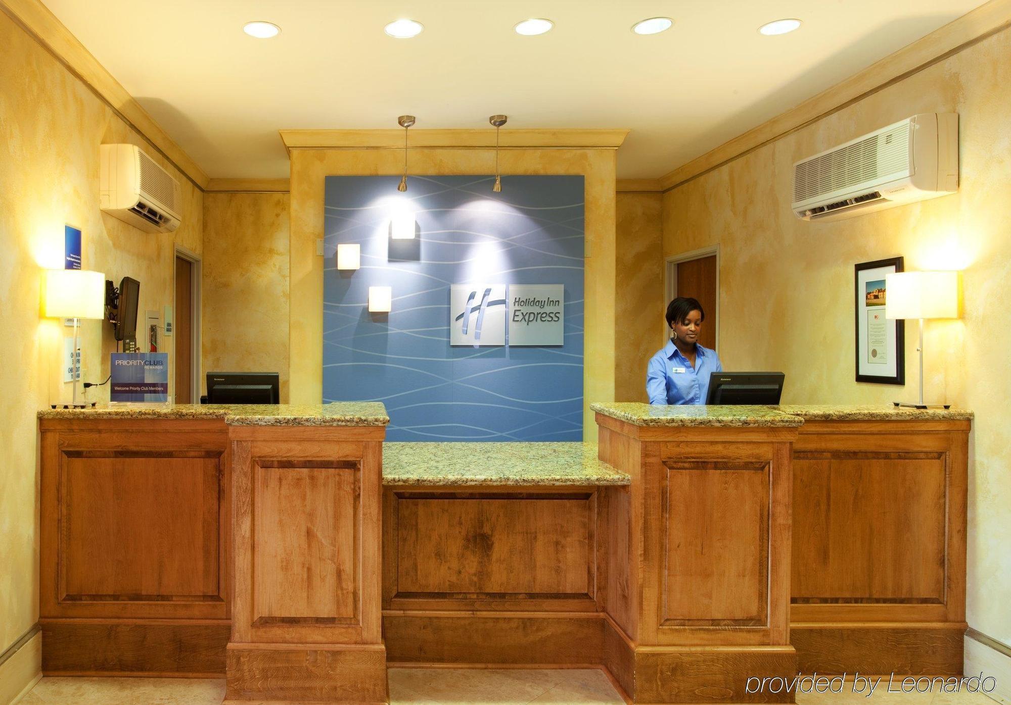 Holiday Inn Express & Suites Lafayette South By Ihg Interiør bilde